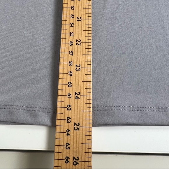 Gray Sleeveless Blouse - Picture 6 of 7